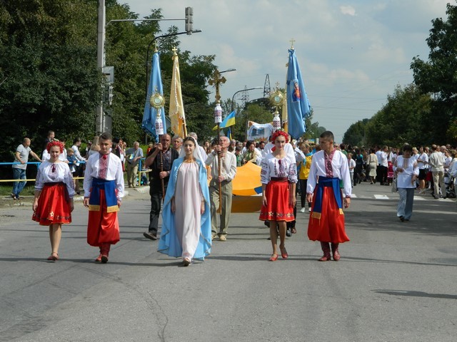 НАШІ СВЯТА